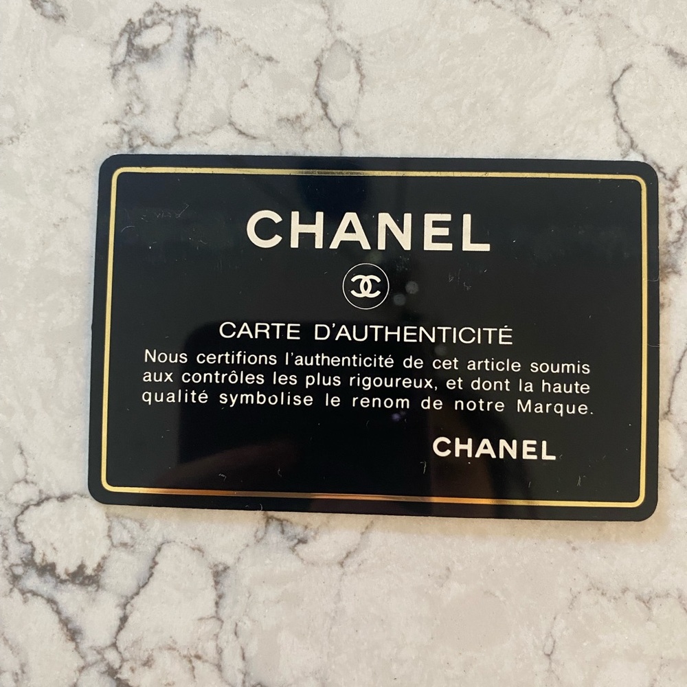 Chanel Black Patent Leather CC Logo Wallet Clutch - Picture 8 of 11
